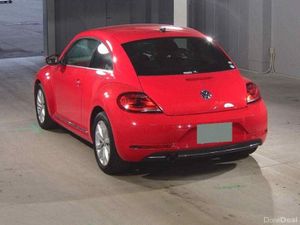 2017 VW Beetle Automatic - Image 4