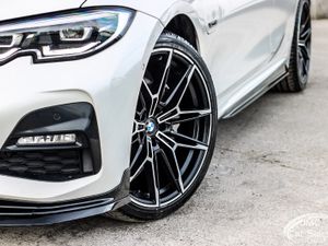 2021 BMW 330E M-SPORT M-PERFORMANCE - Image 2