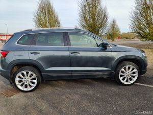 Skoda Karoq 2021 Automatic 2L diesel - Image 3