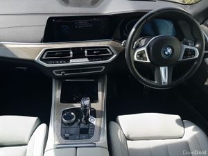 BMW X5 xDrive45e MSport - Image 4