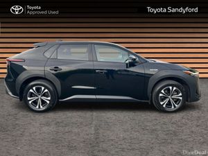 Toyota bZ4X SPORT EV AUTOMATIC // HEATED SEATS & S - Image 3