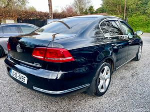 12 Volkswagen Passat 2.0 TDI Comfortline Bluemotio - Image 3