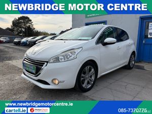 Peugeot 208 1.2 VTI 82 ALLURE 5DR 82BHP - Image 2