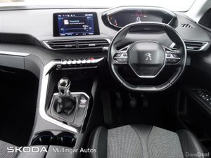 Peugeot 5008 1.5 BlueHDi 130bhp Allure - Image 2