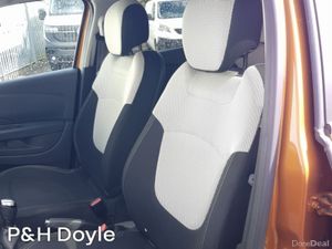 Renault Captur ICONIC - Image 4