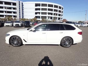 BMW 5-Series 523D M-SPORT PLUS DIESEL AUTOMATIC 5D - Image 4