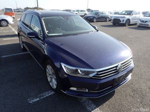 Volkswagen Passat 2.0 TDI HIGHLINE PREMIUM PLUS 19 - Image 2