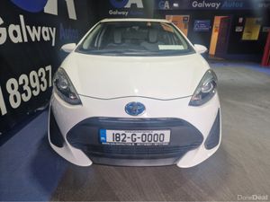 Toyota Aqua **CAR PLAY--REAR CAMERA-- 74K KM FROM - Image 3