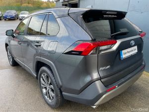 Toyota RAV4 222 HYBRID SOL 4DR AUTO HIGH SPEC! - Image 4