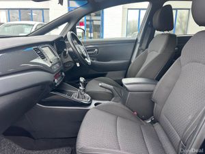 2018 KIA CARENS 1.7d EX 7 SEATER LOW KMS - Image 4