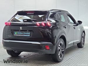Peugeot 2008 Electric 136bhp (50 kWh) Allure - Image 3