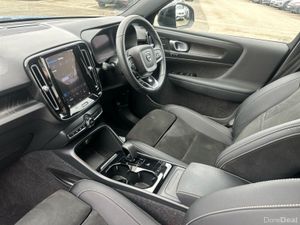 Volvo XC40 ULTIMATE BEV 231HP - Image 3
