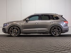 2025 Volkswagen Touareg R-Line 3.0TDI V6 - Image 3