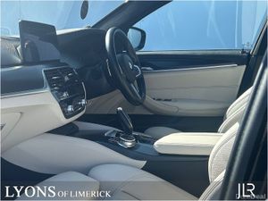 BMW 5-Series 520d M Sport Auto - Image 3