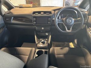 Nissan Leaf Leaf SV Premium 62 kWh - Image 4