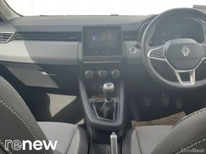 Renault Clio TCe 90 Equilibre - Image 3
