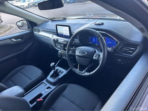 Ford Kuga TITANIUM 1.5 TD 120 S6.2 M6 F 4DR - Image 3