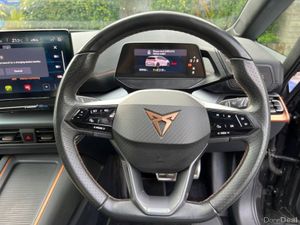 Cupra Born V1 // APPLE CARPLAY/ANDROID AUTO // HEA - Image 4