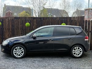 Volkswagen Golf AUTO - LOW KM - HIGHLINE - Image 4