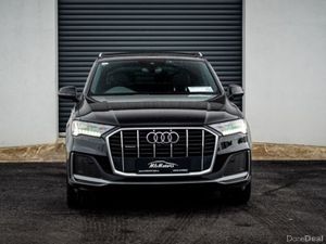 Audi Q7 3.0 TDI S Line *DIESEL 7 SEATER* - Image 2