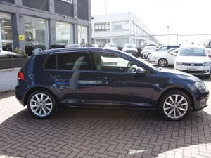2015 VOLKSWAGEN GOLF 1.2TSI BLUEMOTION 5DR AUTO - Image 3