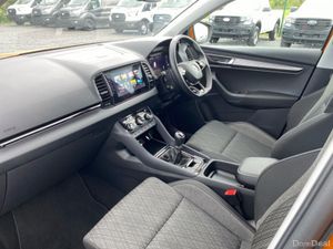 Skoda Karoq STYLE 1.0 TSI 110HP 5 5DR - Image 2