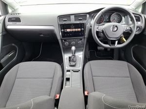 Volkswagen Golf TSI TRENDLINE - Image 4