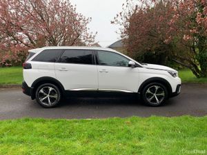 Peugeot 5008 2019 - Image 2