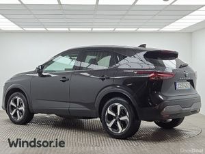 Nissan Qashqai 1.3 PET MILD HYBRID SV PREMIUM - Image 4