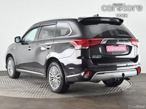 Mitsubishi Outlander 2.4L Plug-in EV Instyle 5 sea - Image 3
