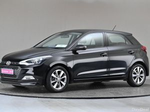 Hyundai i20 1.2  ACTIVE DELUXE 5SPD BI-TONE SEATS* - Image 4