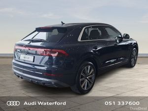 Audi Q8 SUV 55 TFSI E Q S Line - Image 4
