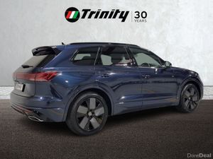Volkswagen Touareg ** 261 ** TOUAREG ** R-LINE ** - Image 3
