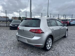 Volkswagen Golf - Image 4