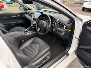 Top Spec - World Sport Edition - Heated Leather - Image 2