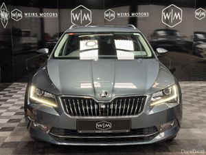 Skoda Superb 1.4 TSI 150BHP 4DR COMBI ONE OWNER - Image 4
