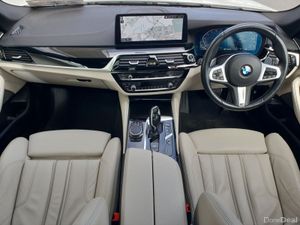 BMW 5-Series 530e xDrive M Sport - Image 4