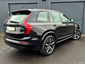 Volvo XC90 T8 PLUS AWD - Image 4