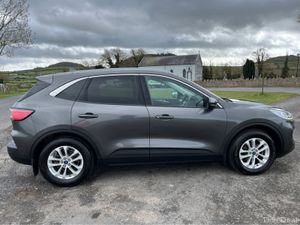 Ford Kuga TITANIUM 1.5 TD 120 S6.2 M6 F 4DR - Image 2