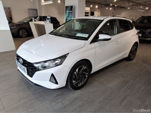 Hyundai i20 DELUXE PLUS AUTOMATIC - 1 Owner - Low - Image 4