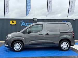 Opel Combo SPORT - 1.5 DIESEL - MANUAL - 12M WARRA - Image 4