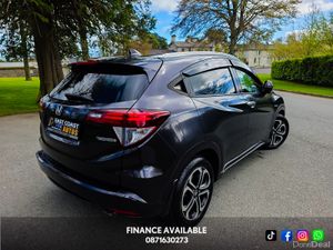 2017 Honda Vezel (HRV)1.5 Petrol Hybrid Automatic - Image 3