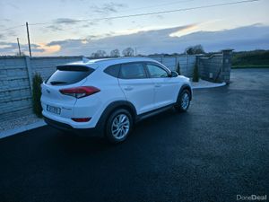 2016 Hyundai Tucson 1.7 Executive Leather - Image 4