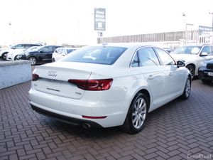 2016 AUDI A4 SALOON 4DR AUTO 2.0TFSI - Image 4
