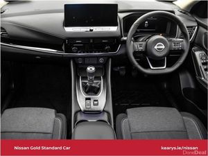 Nissan Qashqai 1.3 PET Mild Hybrid SV PREMIUM GR R - Image 4