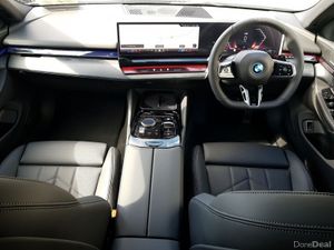 BMW 5-Series 530e M Sport - Image 4