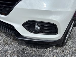 HONDA VESEL 1.5 AUTO PETROL HYBRID - Image 4