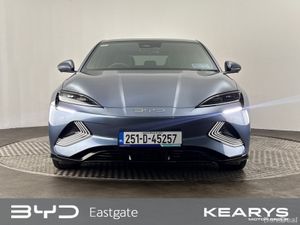 BYD SEAL 82.5kWh Design RWD Pan roof, heated seats - Image 2