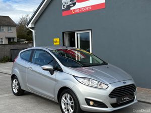 Ford Fiesta 2015 Zetec 1.25 manual - Image 4