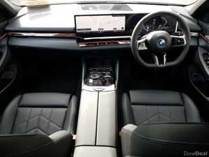 BMW 5-Series 530e M Sport Saloon - Image 4